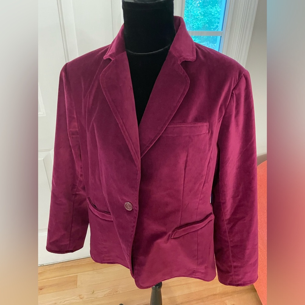 Monroe & Main Magenta Velvet Jacket Size 3X Fits Like 2X